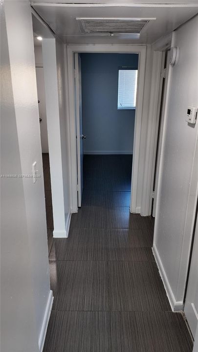 Activo con contrato: $1,900 (2 camas, 1 baños, 434568 Pies cuadrados)