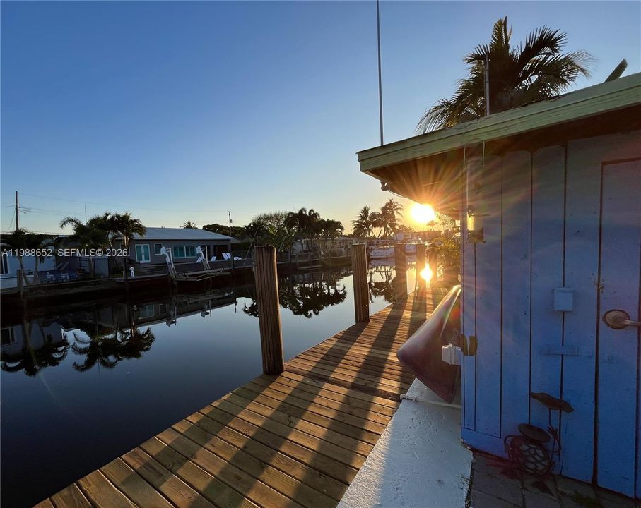 For Sale: $1,150,000 (2 beds, 2 baths, 1744 Square Feet)