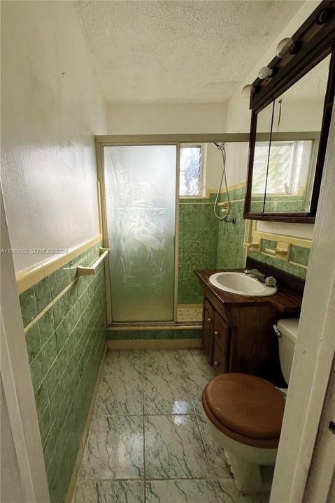 For Sale: $1,150,000 (2 beds, 2 baths, 1744 Square Feet)