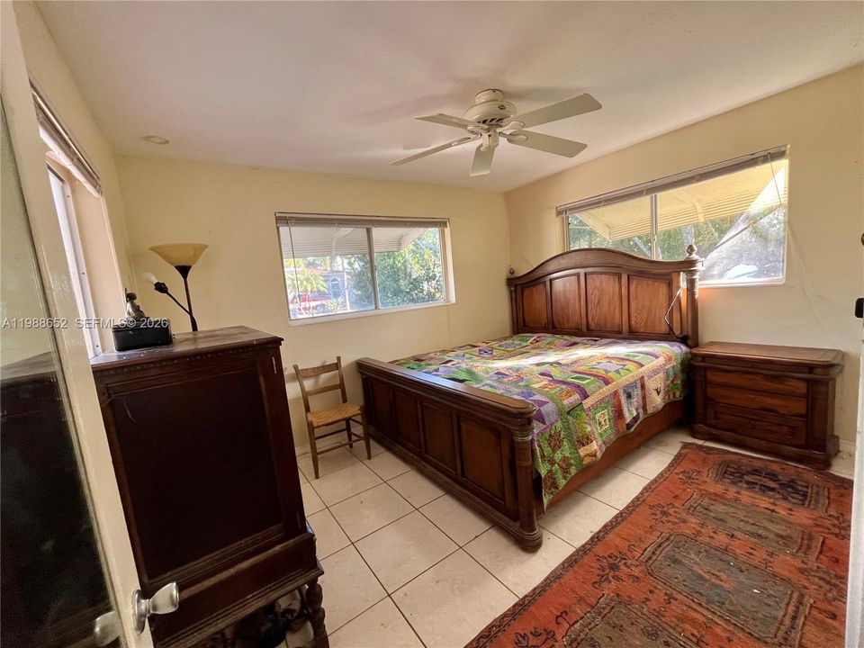 For Sale: $1,150,000 (2 beds, 2 baths, 1744 Square Feet)