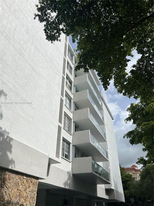 На продажу: $545,000 (2 спален, 2 ванн, 1441 Квадратных фут)
