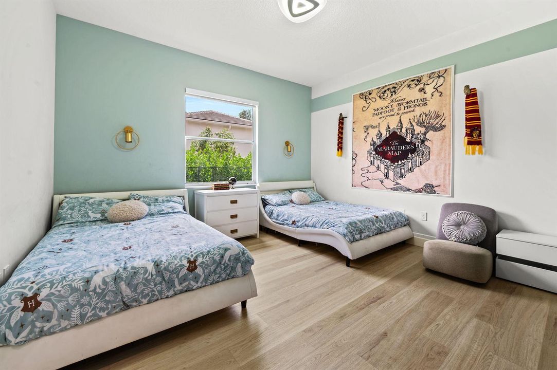33-web-or-mls-13185-sw-44th-st