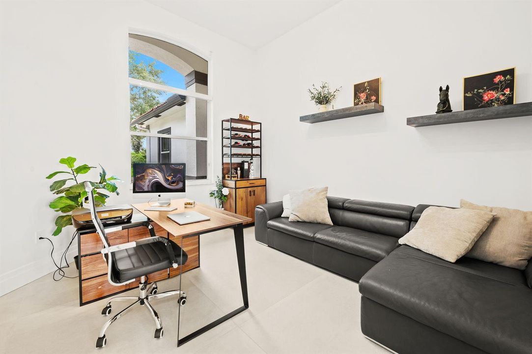 11-web-or-mls-13185-sw-44th-st