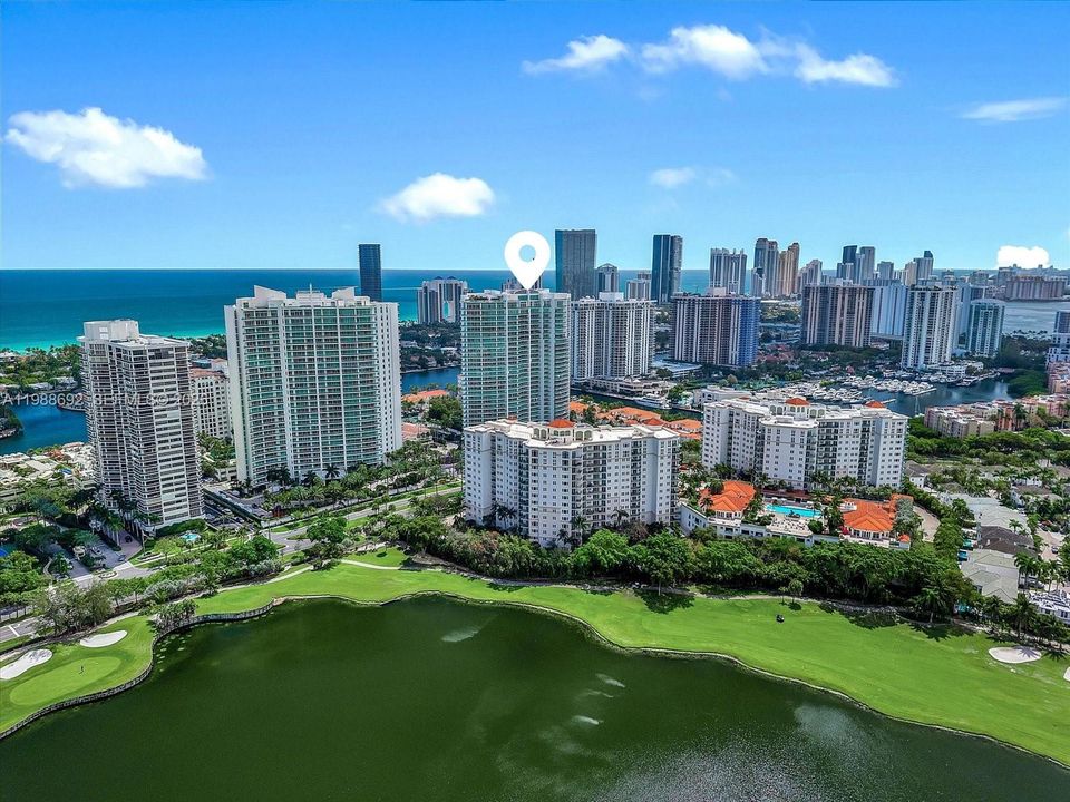 For Rent: $25,000 (3 beds, 4 baths, 2890 Square Feet)