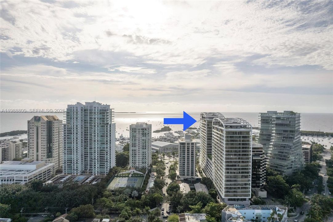 For Sale: $1,199,000 (1 beds, 1 baths, 660 Square Feet)