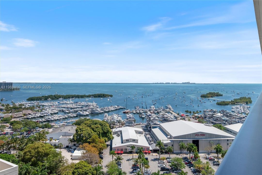 For Sale: $1,199,000 (1 beds, 1 baths, 660 Square Feet)