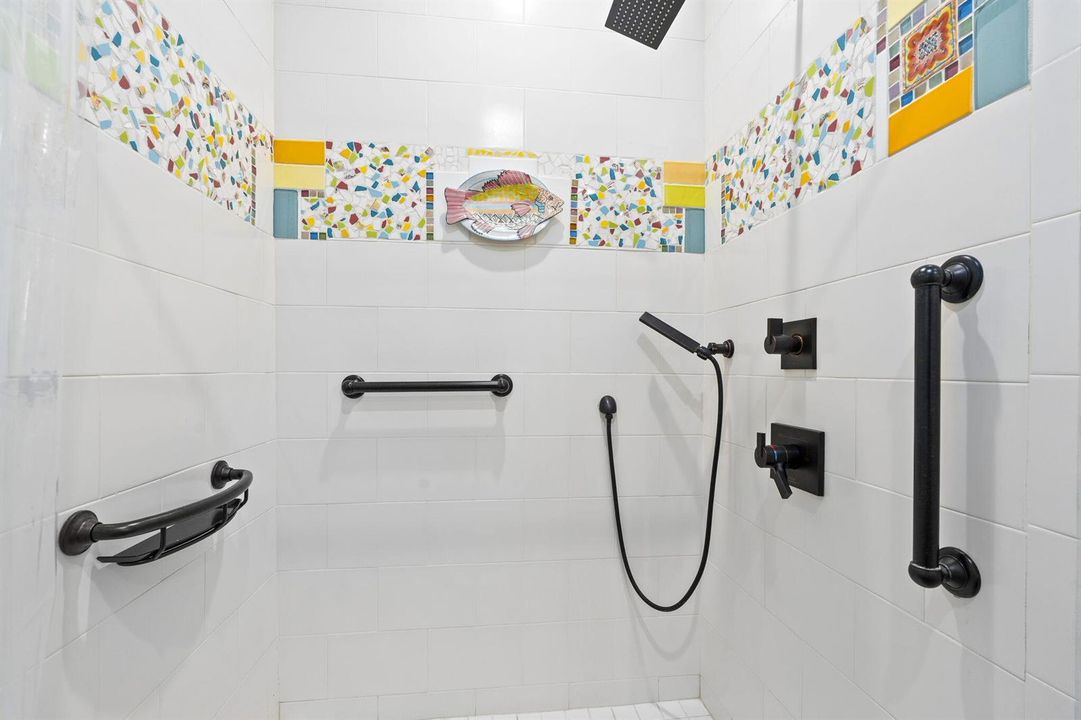 Guest Bath - Shower