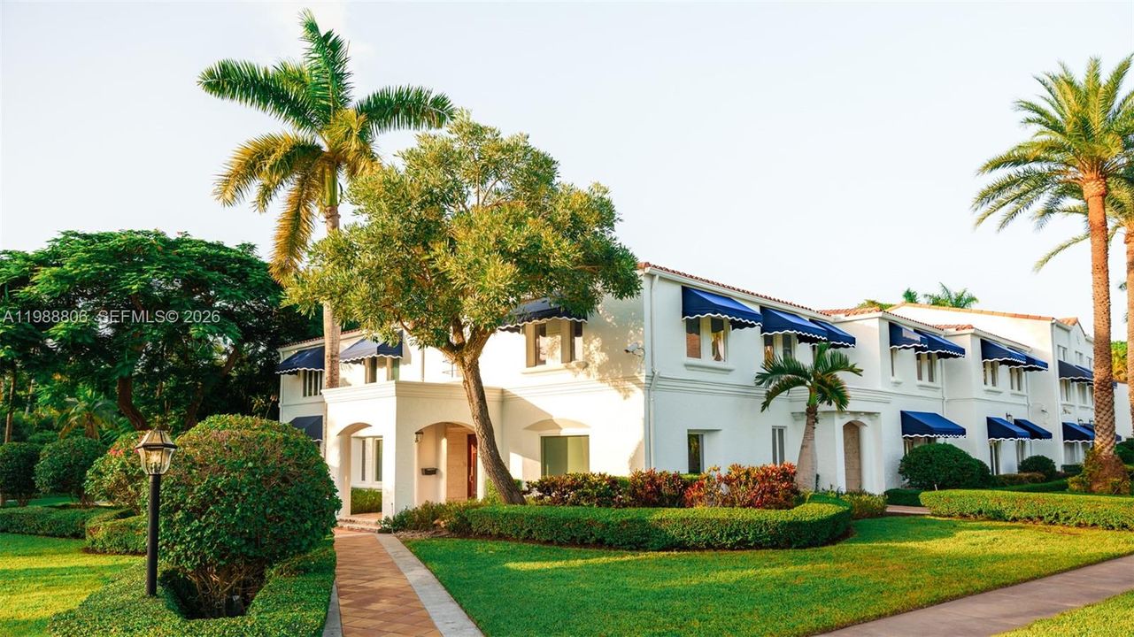 En Venta: $11,800,000 (7 camas, 10 baños, 10706 Pies cuadrados)