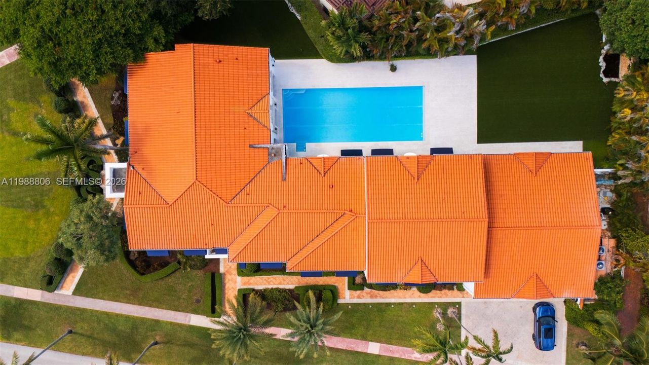 En Venta: $11,800,000 (7 camas, 10 baños, 10706 Pies cuadrados)
