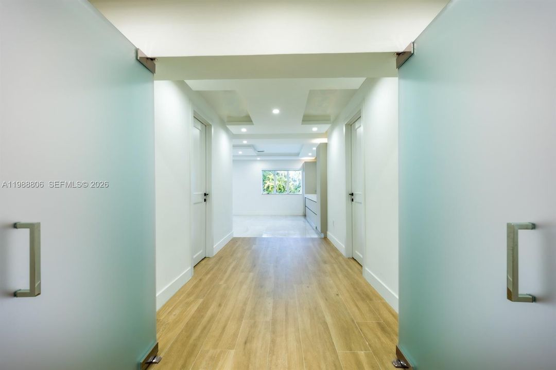 En Venta: $11,800,000 (7 camas, 10 baños, 10706 Pies cuadrados)