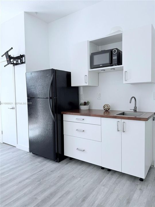 En Renta: $1,400 (1 camas, 1 baños, 450 Pies cuadrados)