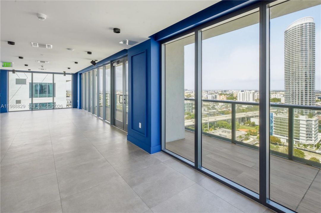 25 floor