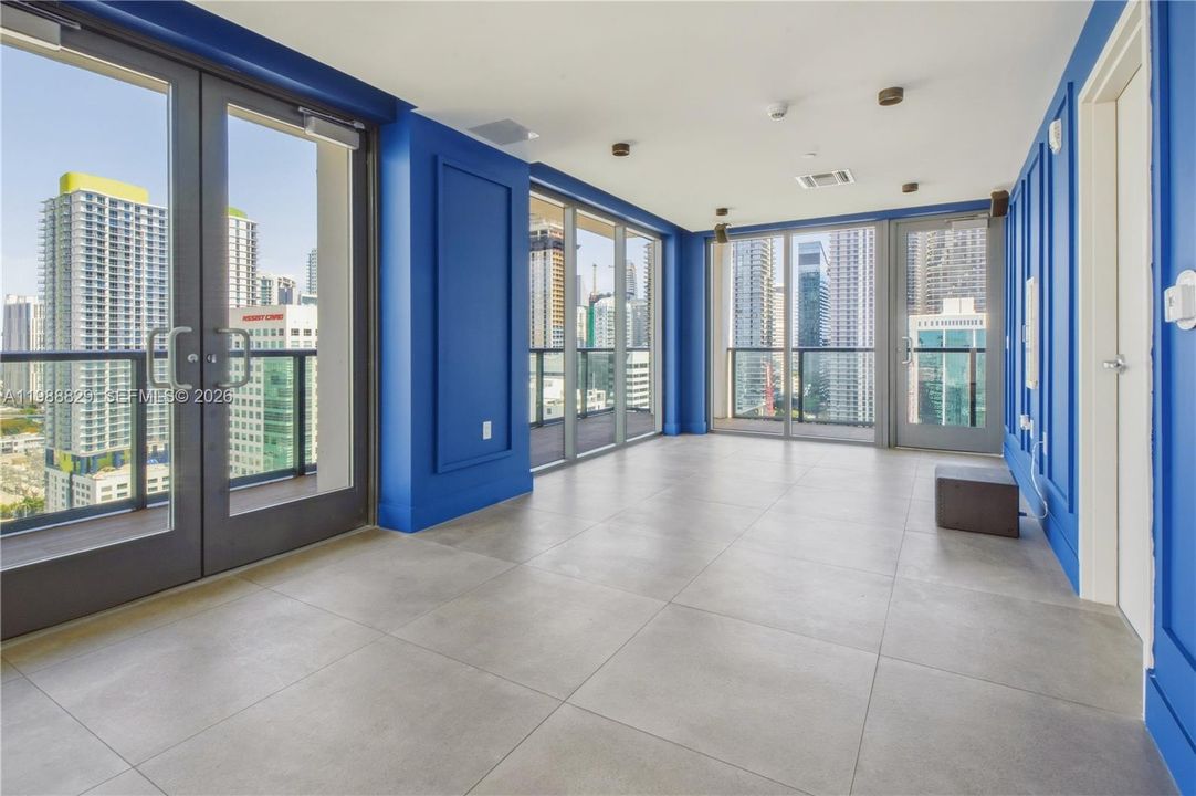 25 floor