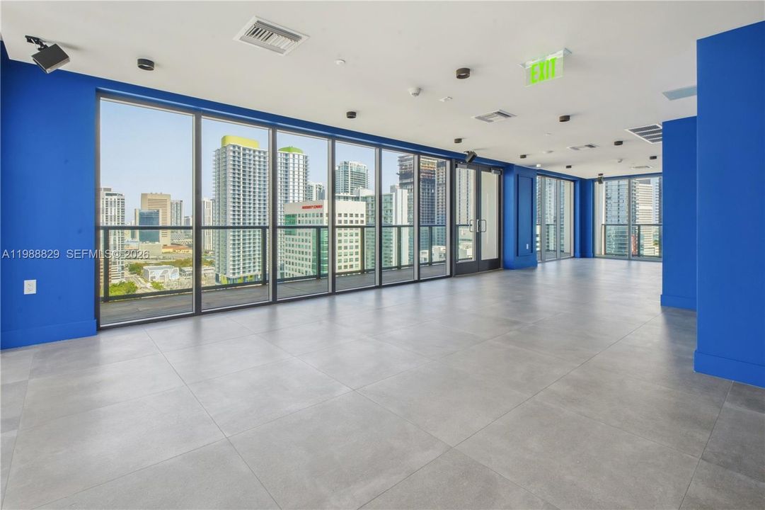 25 floor