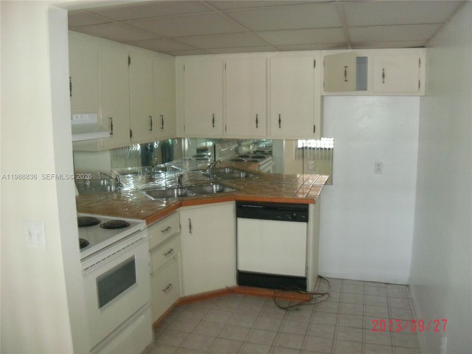 En Venta: $225,000 (2 camas, 2 baños, 799 Pies cuadrados)