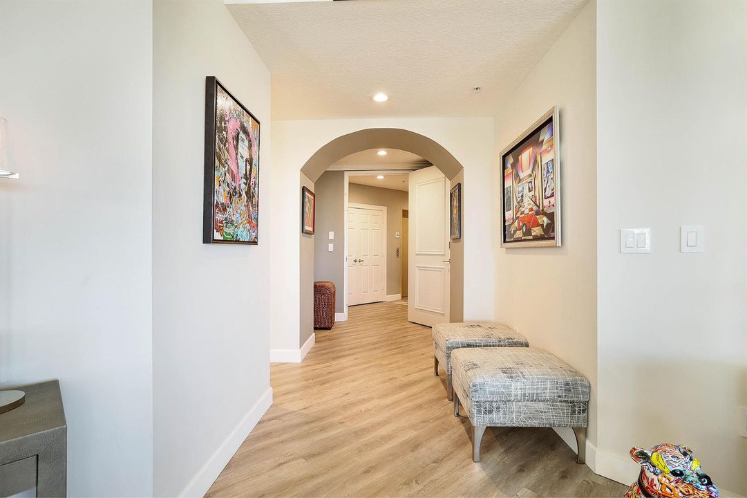 810 Juno Ocaen Walk 201 B-4