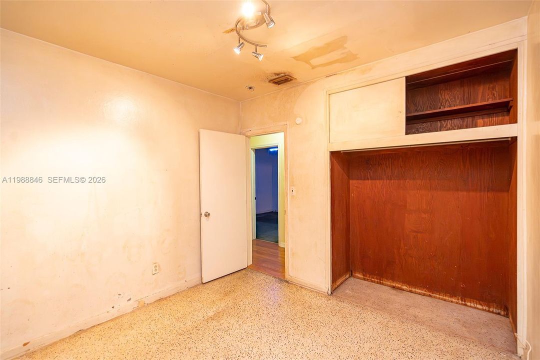 En Venta: $459,900 (3 camas, 1 baños, 1250 Pies cuadrados)