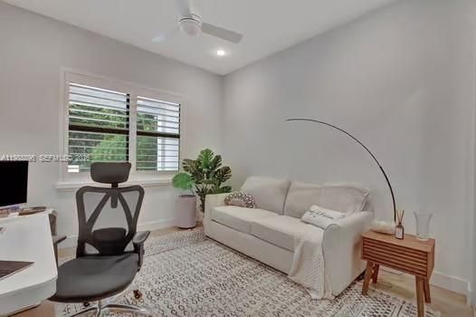 Active With Contract: $13,000 (4 beds, 3 baths, 2645 Square Feet)