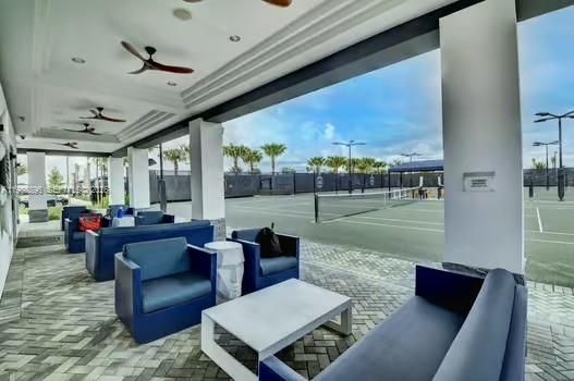 Active With Contract: $13,000 (4 beds, 3 baths, 2645 Square Feet)