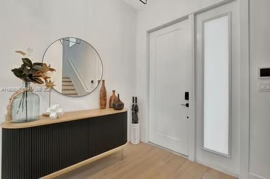 Active With Contract: $13,000 (4 beds, 3 baths, 2645 Square Feet)