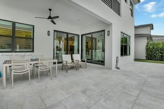 Active With Contract: $13,000 (4 beds, 3 baths, 2645 Square Feet)