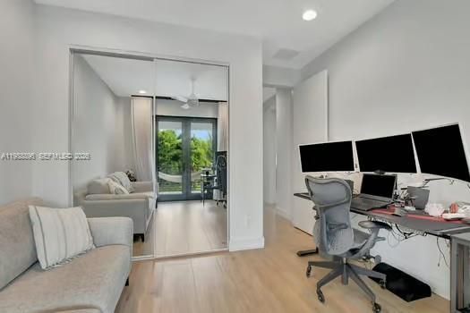 Active With Contract: $13,000 (4 beds, 3 baths, 2645 Square Feet)