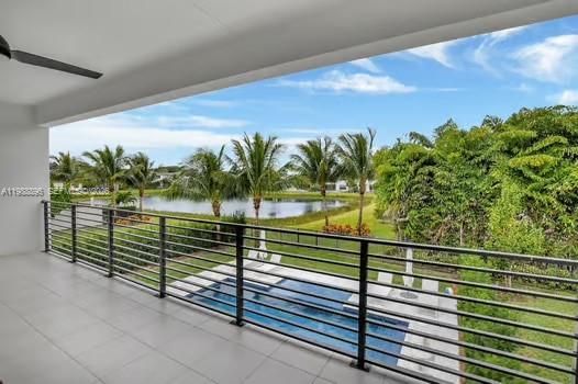 Active With Contract: $13,000 (4 beds, 3 baths, 2645 Square Feet)
