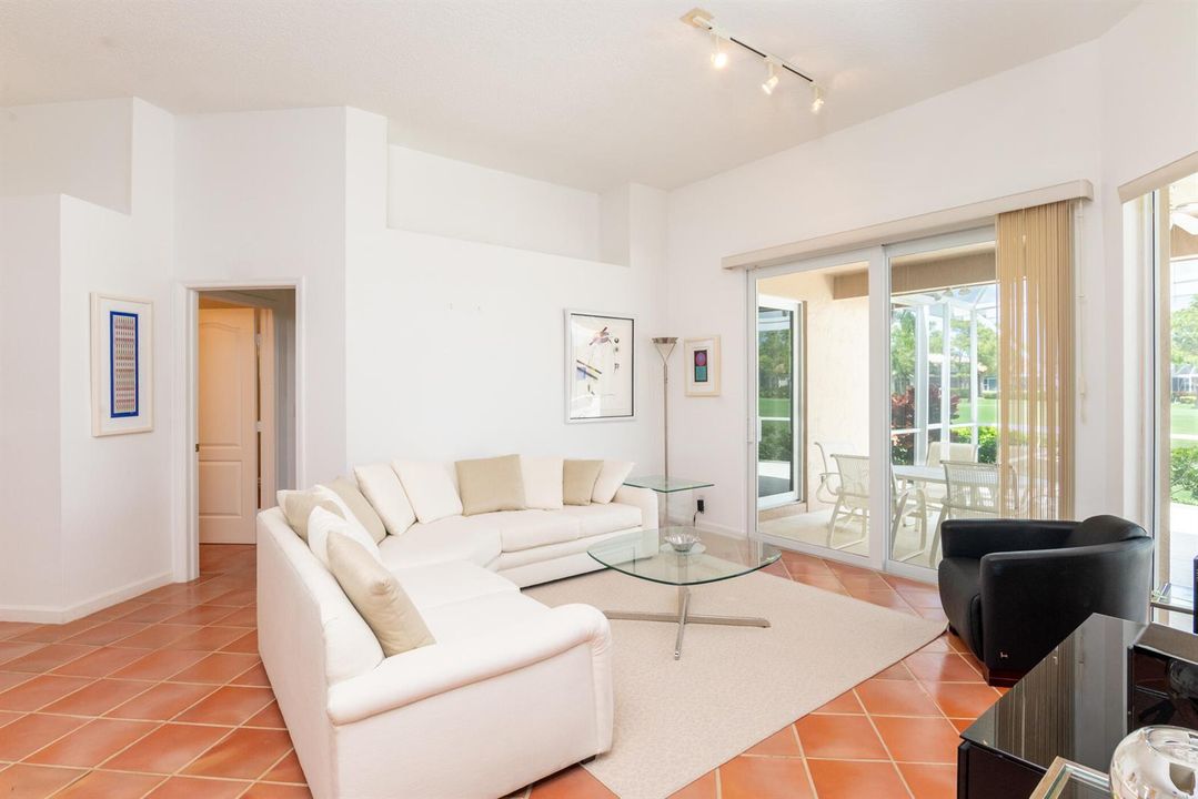 © Clark-8367 Quail Meadow Way-004