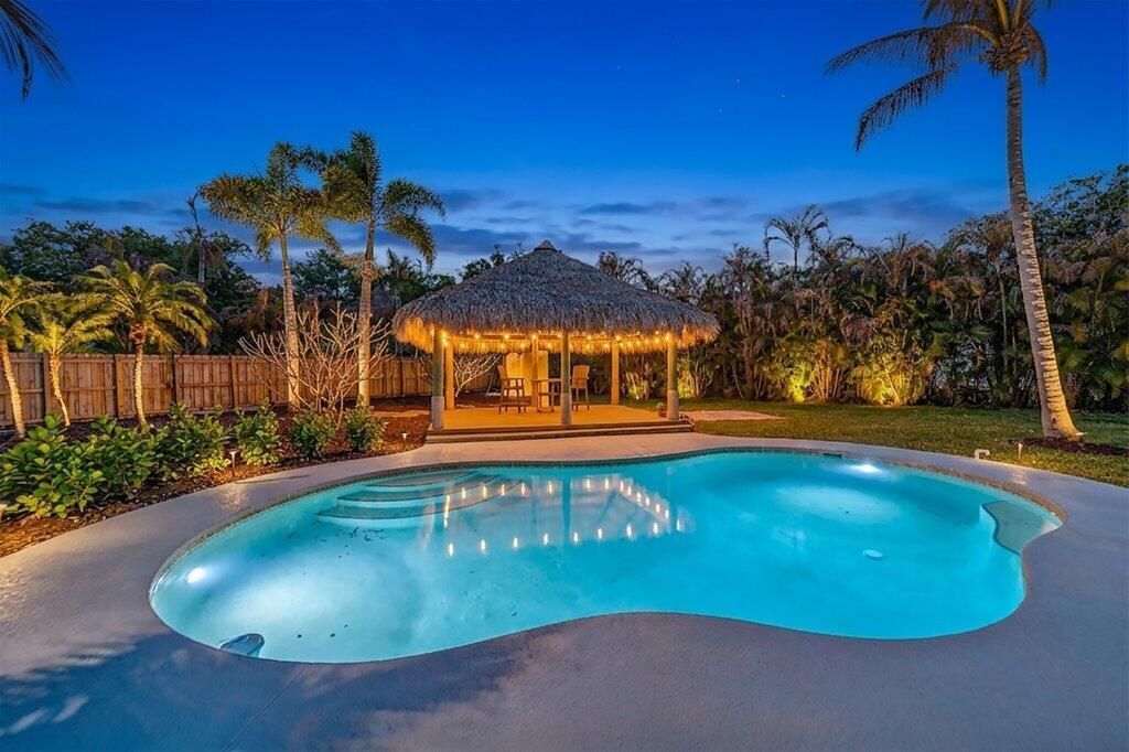 twilightpool1.jpg-SMALL