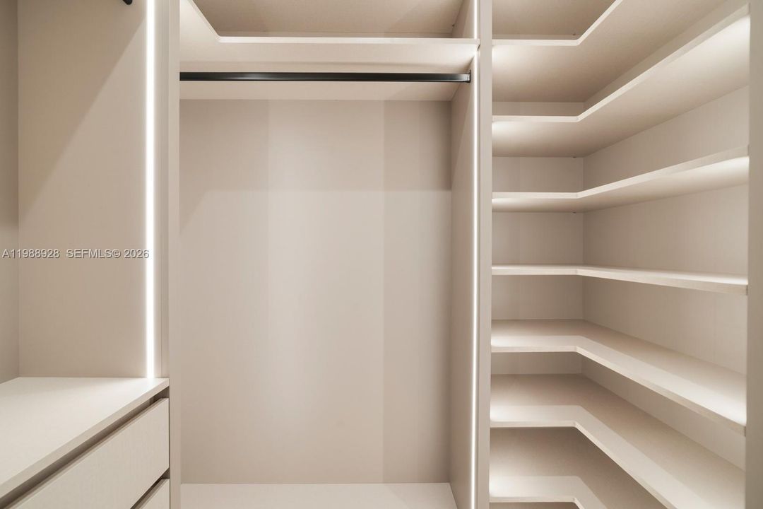 En Venta: $22,000,000 (7 camas, 7 baños, 0 Pies cuadrados)