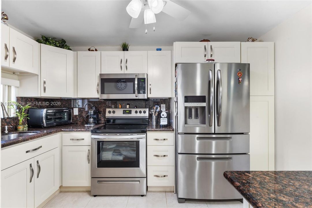 En Venta: $144,999 (1 camas, 1 baños, 900 Pies cuadrados)