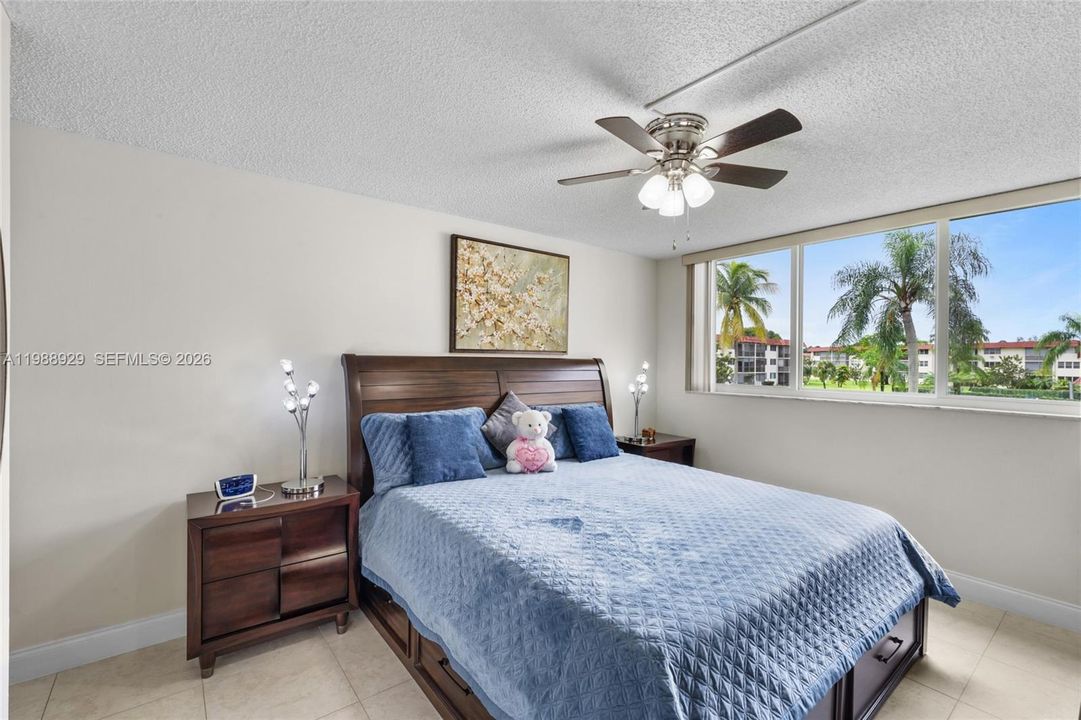 En Venta: $144,999 (1 camas, 1 baños, 900 Pies cuadrados)