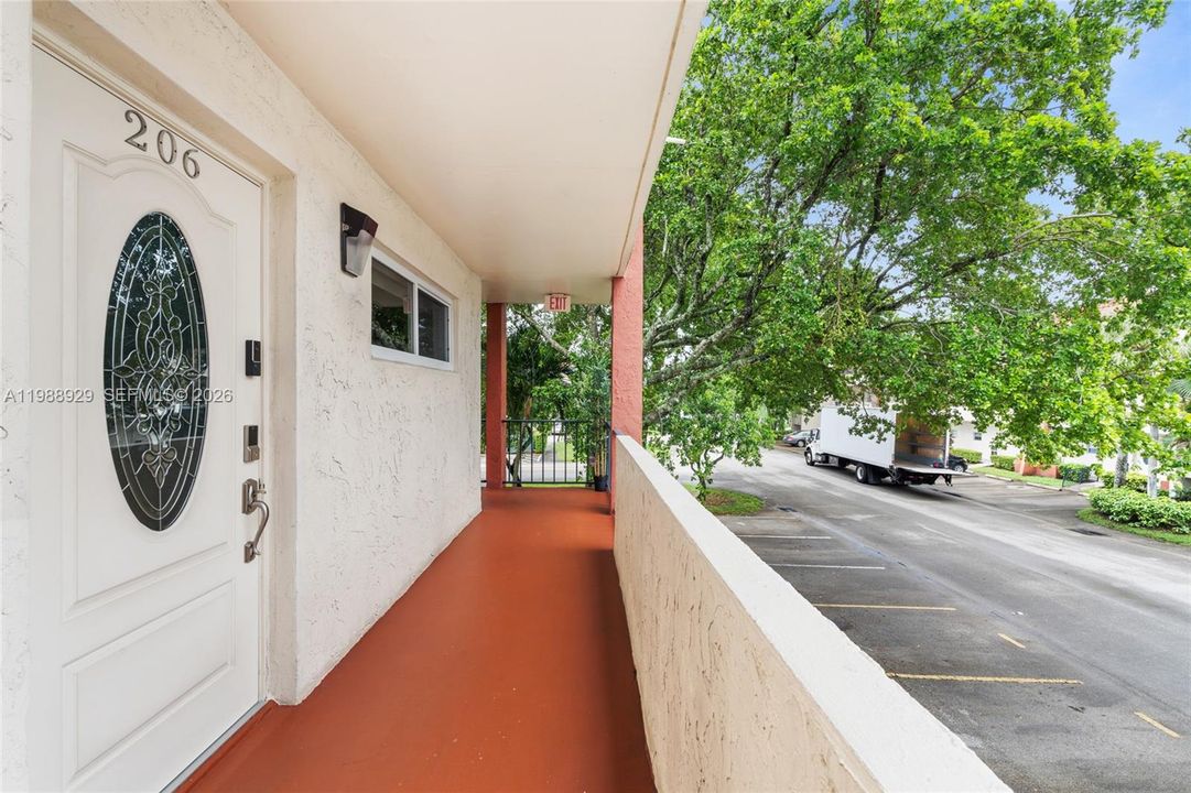 En Venta: $144,999 (1 camas, 1 baños, 900 Pies cuadrados)
