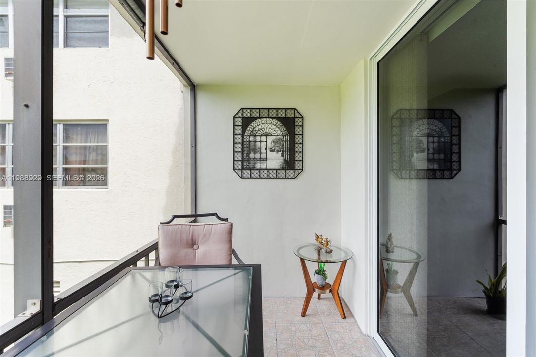 En Venta: $144,999 (1 camas, 1 baños, 900 Pies cuadrados)
