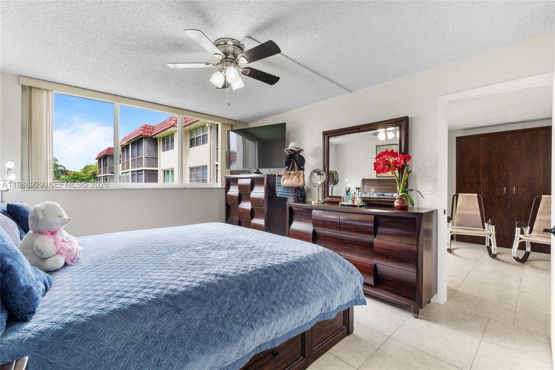 En Venta: $144,999 (1 camas, 1 baños, 900 Pies cuadrados)