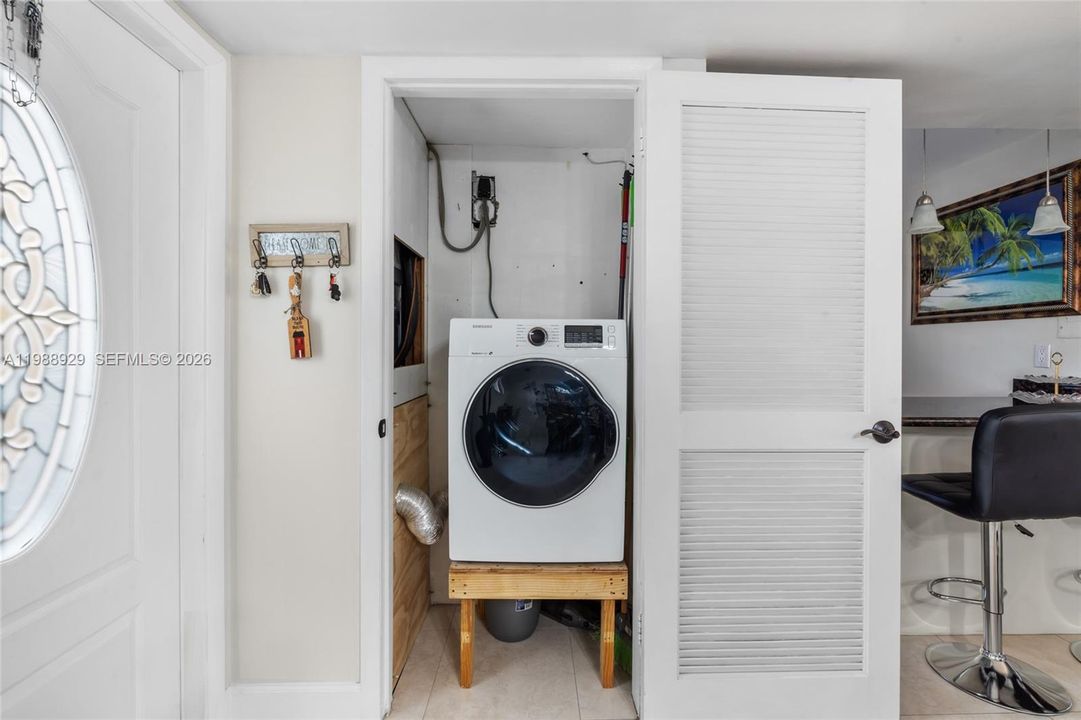En Venta: $144,999 (1 camas, 1 baños, 900 Pies cuadrados)