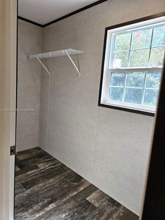 На продажу: $359,900 (4 спален, 2 ванн, 0 Квадратных фут)