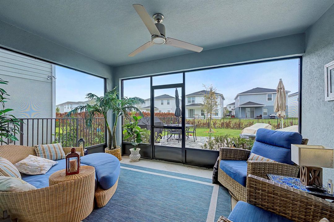Screened in Lanai
