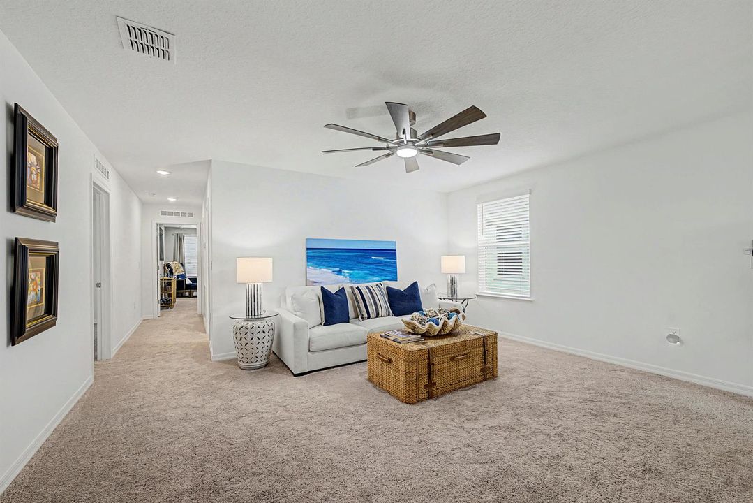 2nd Floor Loft