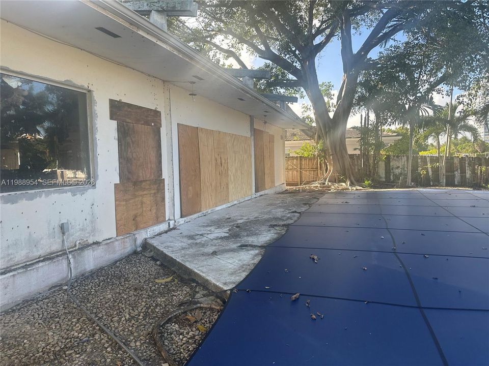 For Sale: $2,316,100 (4 beds, 4 baths, 4984 Square Feet)