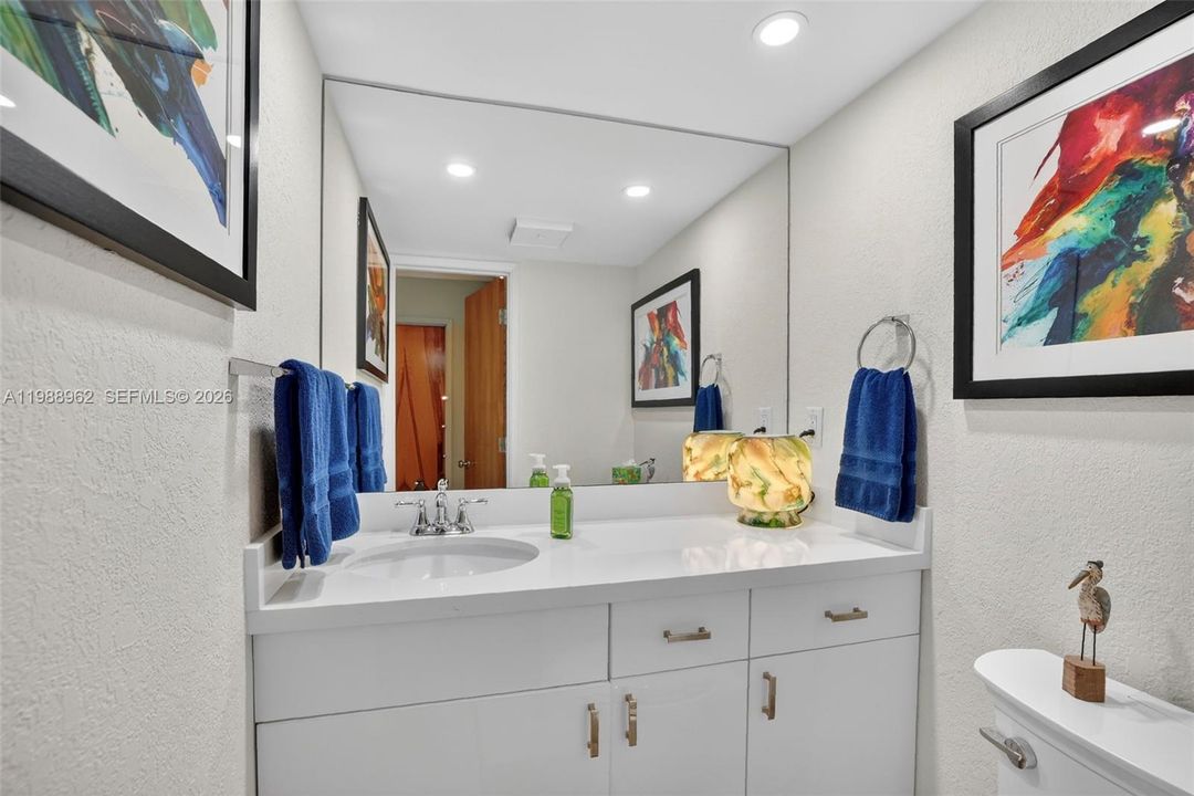 For Sale: $594,900 (2 beds, 2 baths, 1498 Square Feet)