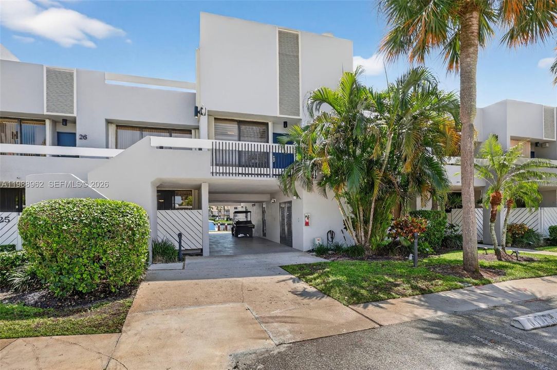 For Sale: $594,900 (2 beds, 2 baths, 1498 Square Feet)