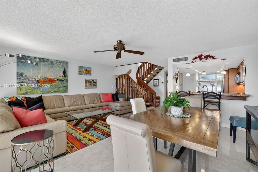 For Sale: $594,900 (2 beds, 2 baths, 1498 Square Feet)
