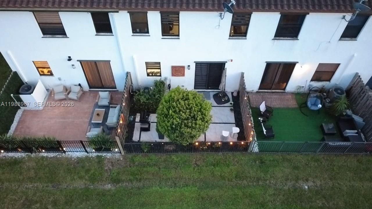 На продажу: $559,000 (3 спален, 2 ванн, 1707 Квадратных фут)