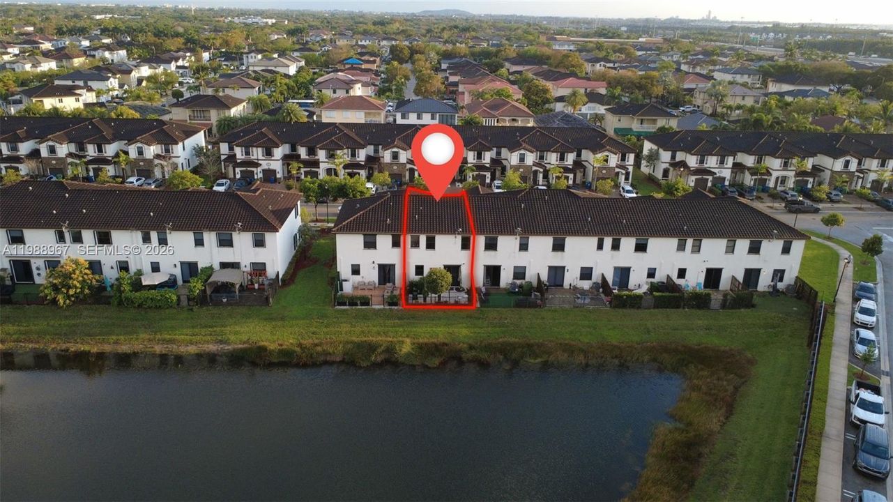 На продажу: $559,000 (3 спален, 2 ванн, 1707 Квадратных фут)