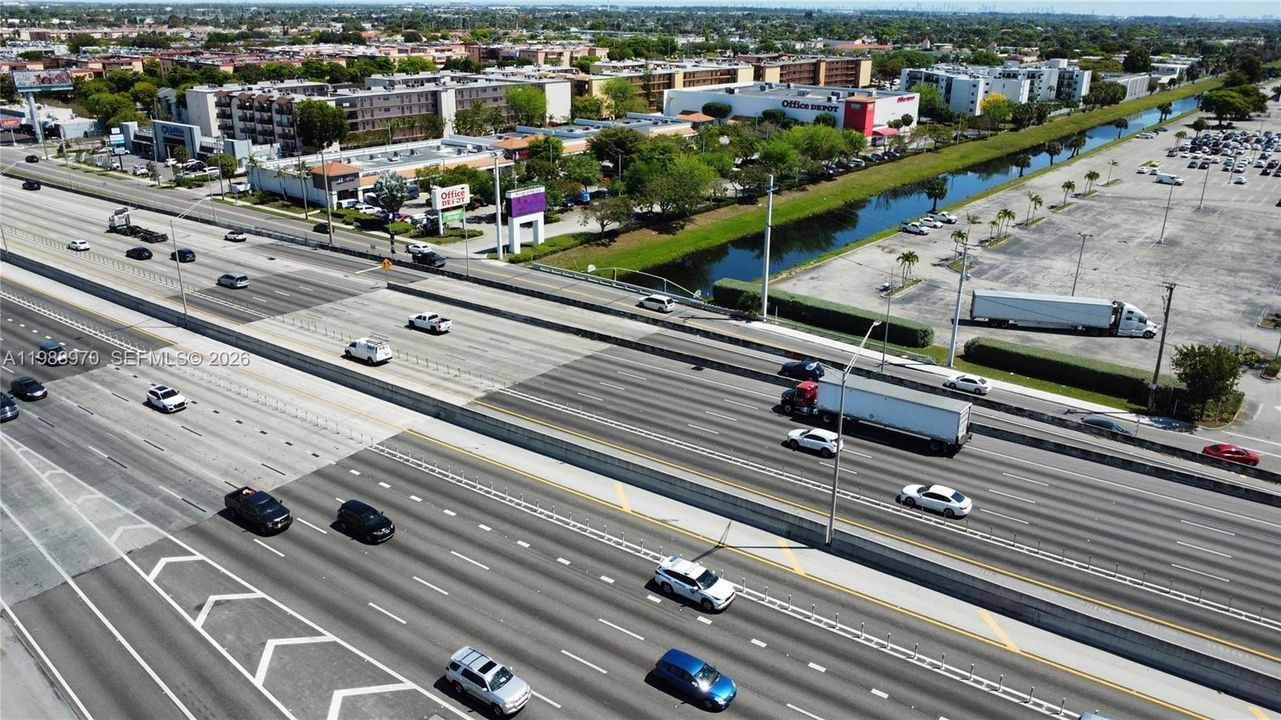 На продажу: $160,000 (0 спален, 0 ванн, 0 Квадратных фут)