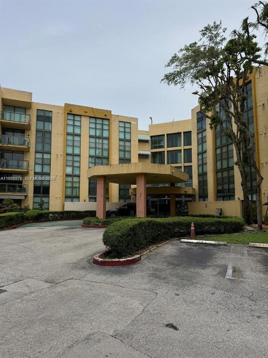 Vendido Recientemente: $299,000 (3 camas, 2 baños, 0 Pies cuadrados)