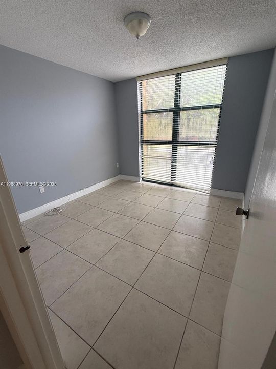 Vendido Recientemente: $299,000 (3 camas, 2 baños, 0 Pies cuadrados)
