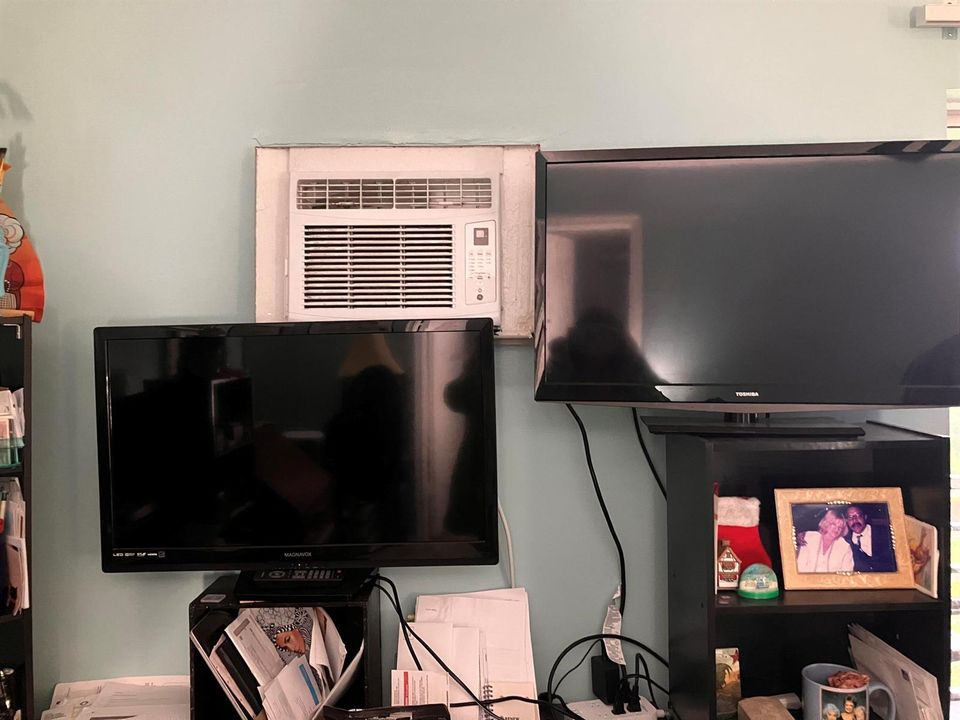 bedroom ac