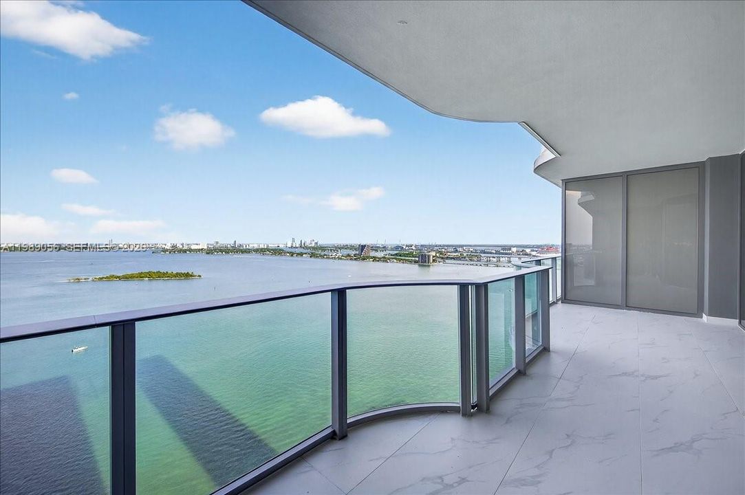 Activo con contrato: $1,590,000 (3 camas, 3 baños, 0 Pies cuadrados)